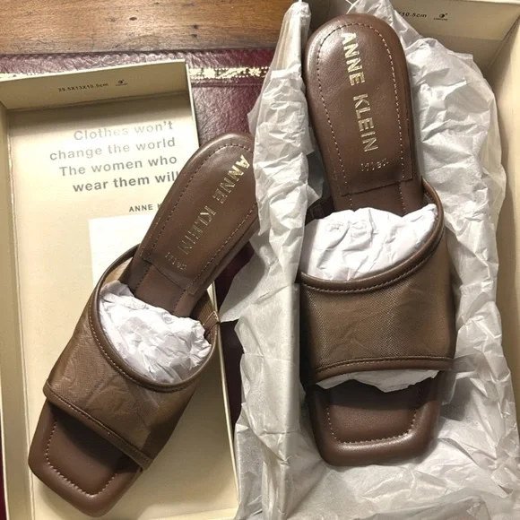 Favorite Brown Kitten Heels Brown Mesh Sandals AK Size 8 NEW IN BOX SOLDOUT NWT - Picture 4 of 16